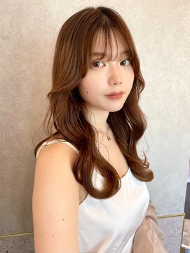 ルームバイシー 新宿(Loom. by Sea) 韓国風前髪/グレージュカラー/シルキーベージュ/斜めバング