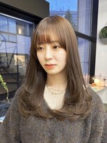 ミリ(mm)&nbsp;レイヤーカット/ウェットヘア/オリーブベージュ