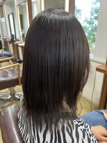 アローズ(arose)&nbsp;顔周りレイヤー外ハネロングボブ