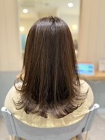 カームバイリベルタ(calm by Re:berta)&nbsp;ツヤ感重視の韓国風ロングヘア【上大岡Calm】