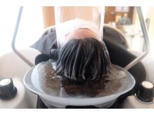 ハロ(HALO)の雰囲気（頭浸浴で日頃落ちない汚れを落としてリラックス効果も◎）