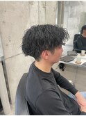 縦落ちツイストスパイラルパーマ