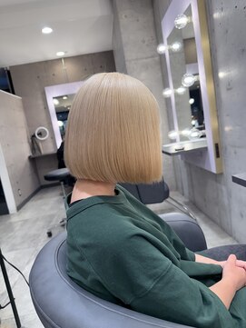 ノエ 心斎橋(Noe) 抜きっぱなしブロンド/大阪/心斎橋/髪質改善/南船場/ブリーチ