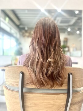 リラ(Lilla) 白髪ぼかしハイライト