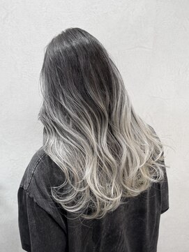 サロンドクオリア(Salon de Qualia) バレイヤージュ/外国人風グラデーション/プリンが気にならない/S