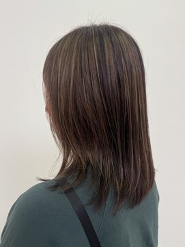 アッシュ 十日市場店(Ash) 白髪ぼかしハイライト