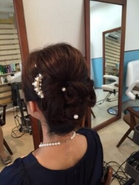 ロカット サロン(Roquat Salon) ロング夜会巻きアレンジ[ヘアセット立川/立川南/八王子/成人式]