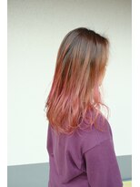 スロウ(Slow)&nbsp;ベリーピンクのグラデーション