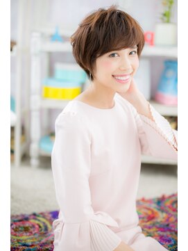 ヘアアンドビューティー ミック(Hair & Beauty miq) カッコカワイイ*姉系*斜めバングゆるふわシンプルショートb