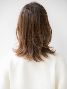 イコール 銀座(equal) くびれヘア/ビタミンカラー/メルティカラー[銀座/髪質改善]