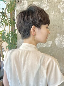 ロビー 表参道(ROBBY) ベリーショート／アッシュグレー／表参道／30代40代50代