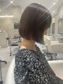 ルネ 北千住(Renee) つるんとまとまる切りっぱなしボブ