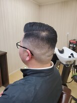 ハングアウト(Hangout) 73フェードカット