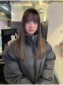 サイドバングが可愛いおしゃれストレート×透け感ブラウン