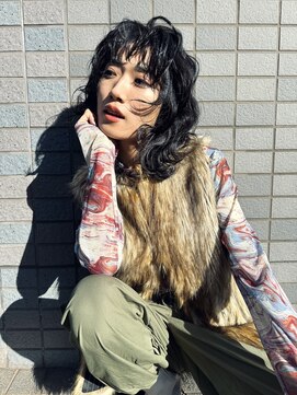 ウィム(wim) 【medium wolf layer style】ウルフレイヤー/ミディアム