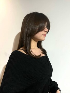 リバレッジ 白金(Leverage) 大人海外ミディアムレイヤー:Kaede Kotaki