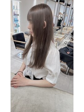 サイ(sai) グレージュ