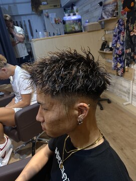 ウェーブ(WAVE) ツイストパーマ