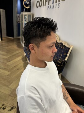 コワファースト 大分(COIFF1RST) スパイキーショート