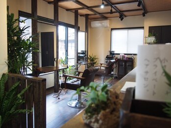 ランプ ヘア(Lamp HAIR)の写真/カウンセリング～仕上げまで一人が担当◎お客様のお悩みを解決します！プライベートサロンで癒しの時間を―