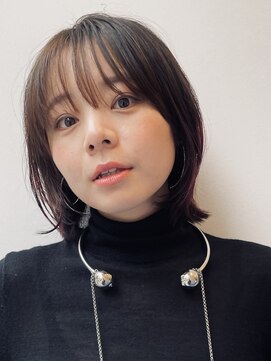 ビュートリアム265(BEAUTRIUM 265) 大人可愛い切りっぱなしボブ/顔周りレイヤー/裾カラーピンク