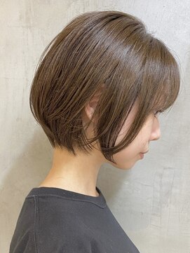 ソワネ 表参道(soigne) 表参道大人ショートボブ白髪ぼかしハイライト顔周りレイヤー40代