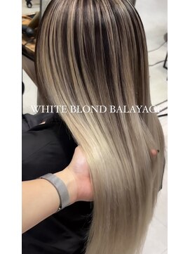 リュストル 町田(LUSTRE) バレイヤージュカラー