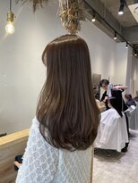 リタ(rita.) まつだて/ベージュ/ブリーチなし/艶髪/レイヤー