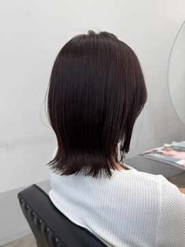 アコロン 武蔵小杉(acoron.) カットとカラーで整える、上品ミディボブ 【武蔵小杉】