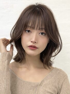 ロビー 表参道(ROBBY) くびれレイヤーカット/ミディアムヘア/シャギー/30代/40代/50代