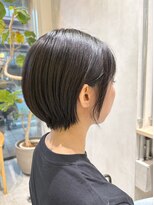 リコ(Lico) 耳掛け丸みボブ