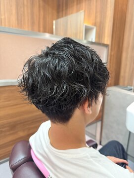 トラスト ザ バーバー 東京駅日本橋店(TRUST the Barber) 波巻きパーマ/マッシュ/メンズヘア
