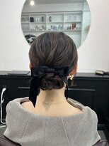 アオ(AO。)&nbsp;迷ったらコレ！王道シニヨン！