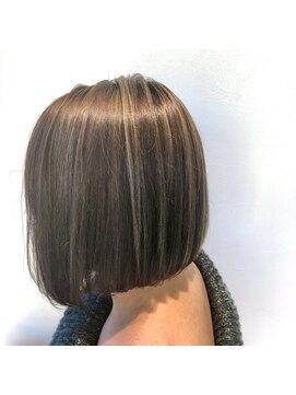 アース コアフュールボーテ ふじみ野店(EARTH coiffure beaute) コントラストハイライト