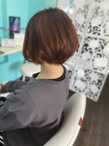ヘアクラブリューズ フォアキングアンドクウィーン(HairClub RYU's for King&Queen) 首が長く見えるボブ