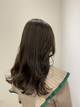 リリアーナ(LILIANA) 【LILIANA】ゆる巻きロング＋シアーブルー