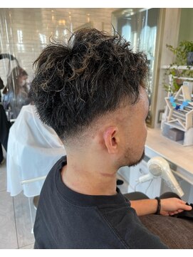 アッシュ 上尾春日店(Ash) スキンフェード