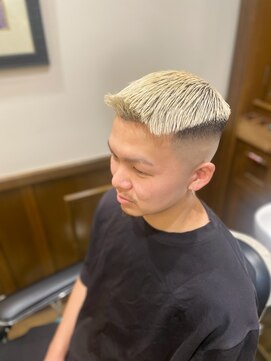 ヒロギンザバーバーショップ 神楽坂店(HIRO GINZA BARBER SHOP) スキンフェード×ハイトーン