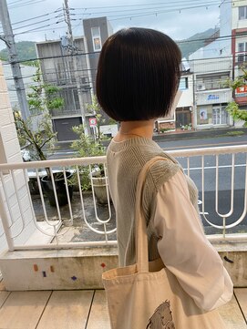 ロンド ラマ 岐阜(Lond bla-ma) 【Lond bla-ma】 切りっぱなしボブ