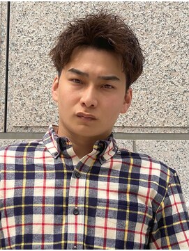 クオンヒール 淀屋橋店(QUON HEAL) スペインカール/スパイキーショート/フェザーパーマ/フェード