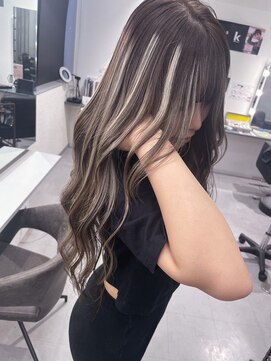 キング 梅田(K!ng) 梅田ハイライトカラー梅田シールエクステ梅田インナーカラー