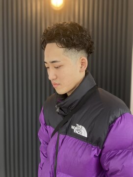 ザ デュード(THE DUDE) スキンフェードスパイラルオールバック