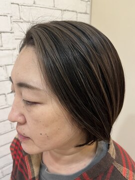 アメイジングヘアー 中沢店(AMAZING HAIR) ハイライト×白髪ぼかし/ショートボブ/アッシュグレージュ/小顔