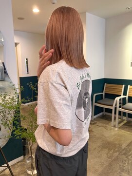 ヘアーブレイス(hair brace) まろやかベージュ×ぷつっとボブ【菅野竜矢】