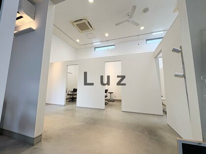 ラズ (Luz)の写真