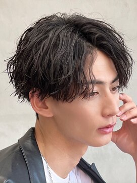 フィフス 栄(fifth) 緩め縦落ちツイストスパイラルパーマセンターパート名古屋栄