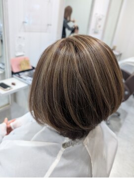 ヘアーアンドリラクゼーション ルーセント(HAIR&RELAXATION LUCENT) ハイライト