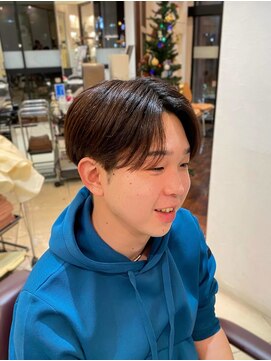 ヘアーリゾート クランプ 相模原店(hair resort clamp) ナチュラルセンターパート