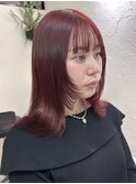 チェリーレッド