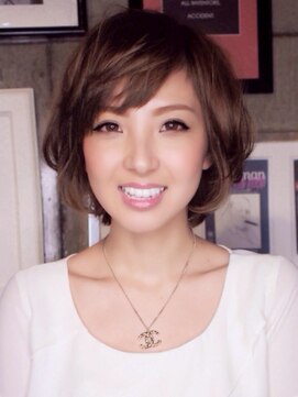 1+ アンプリュス(Unplus) ナチュラルフェミニンボブ